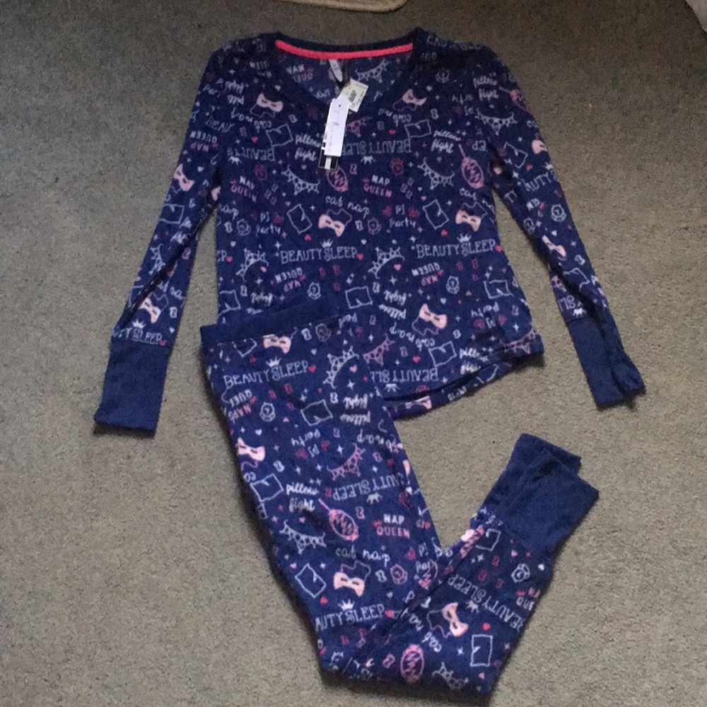 SUPER SOFT Fleece Pajama Set